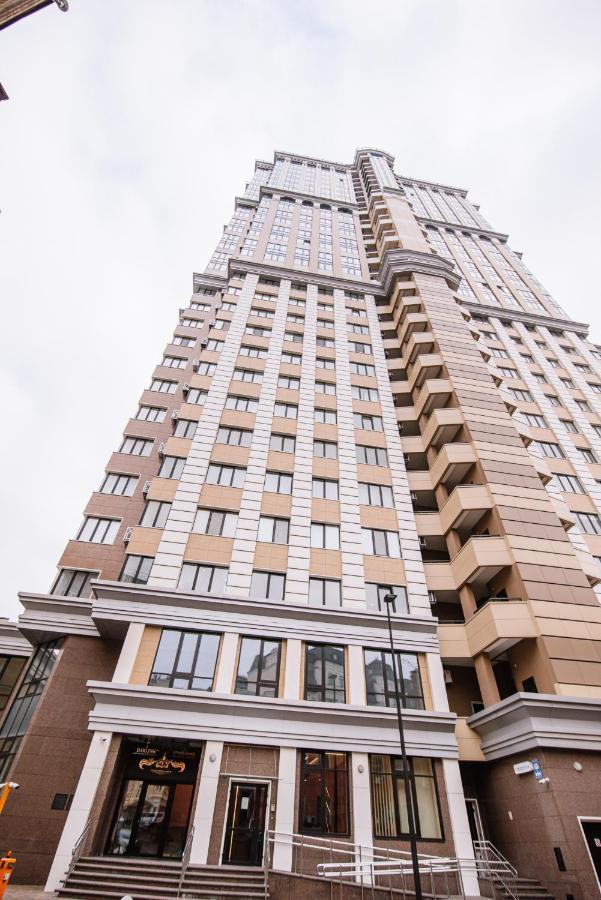 Royal Tower Vip Smart Apartments 4 Kyiv Exterior photo